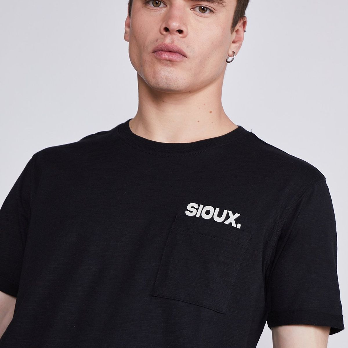 SIOUX - Polera Hombre Negro Bolsillo Sioux