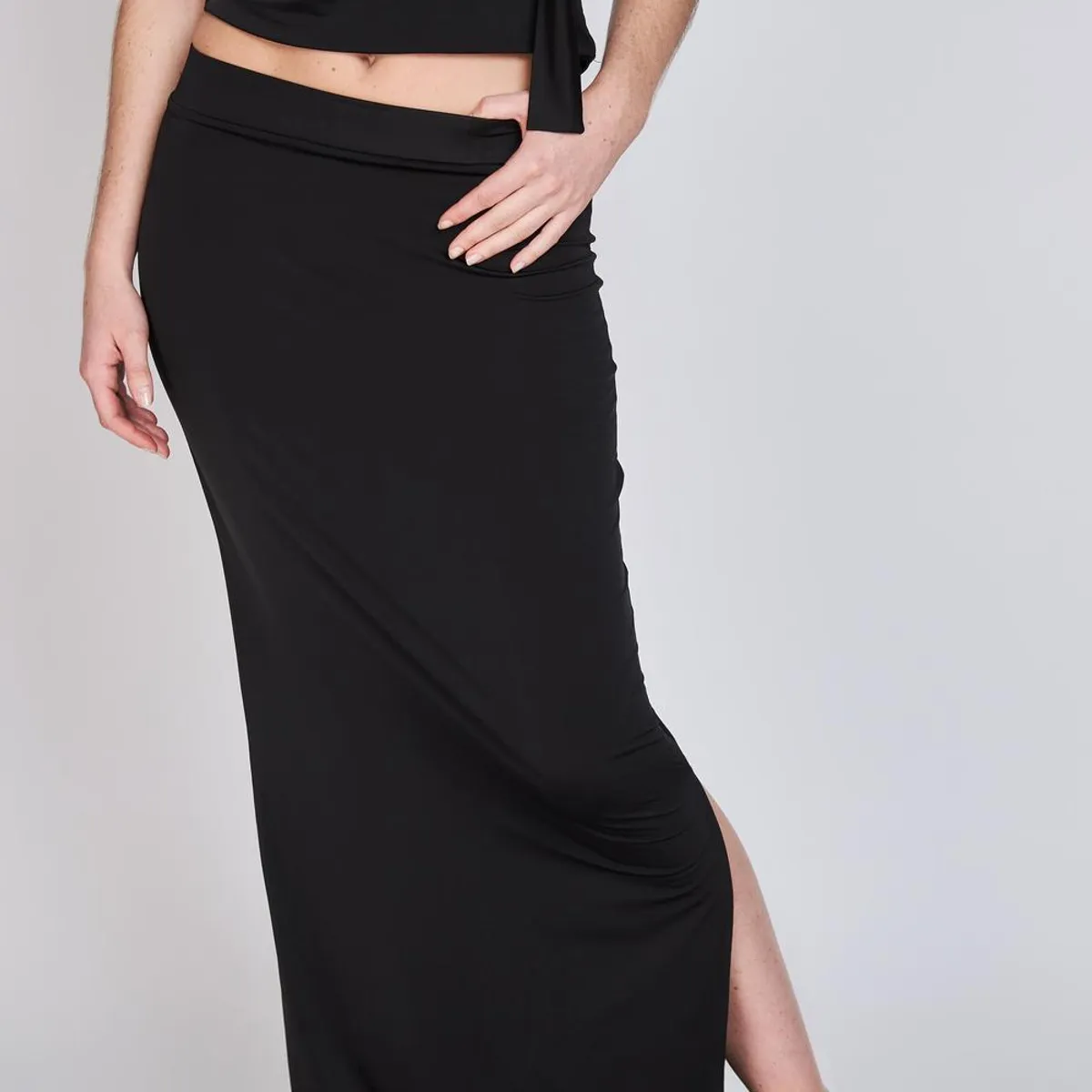 ATREVIDA - Falda Tubo Em Negro ATR by Eclipse ATREVIDA