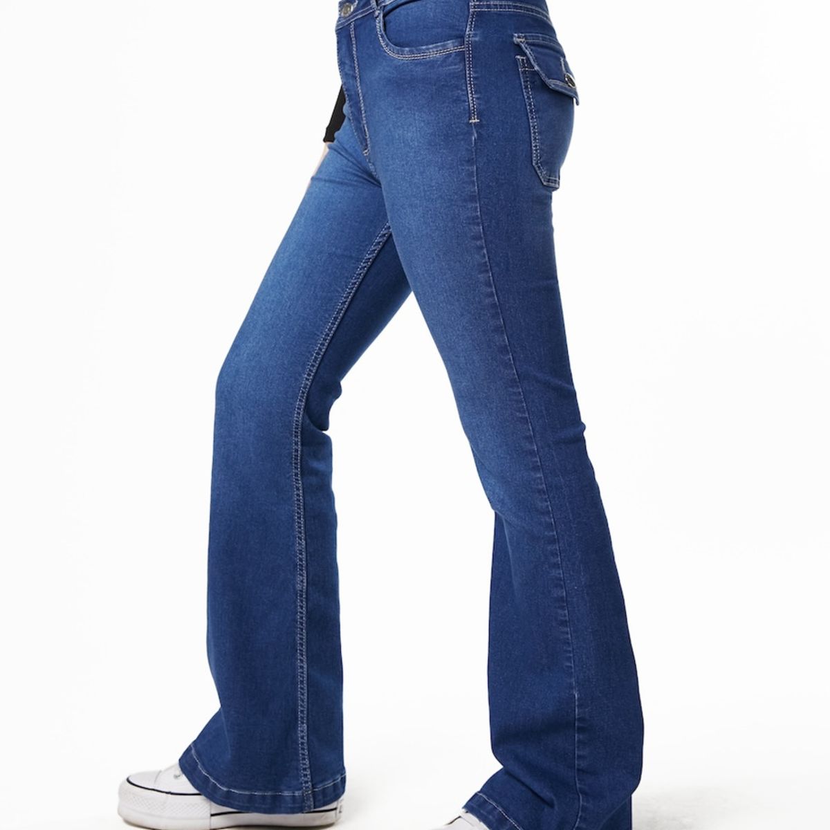 CACAO - JEANS GORI FLARE BOLSILLO TRASERO TAPETAS CACAO