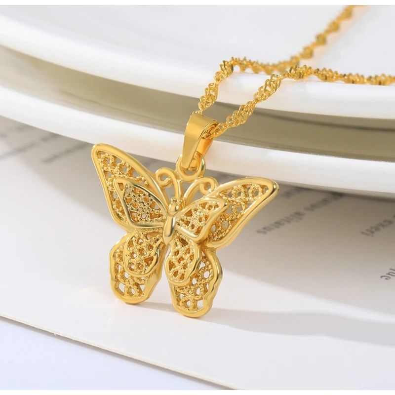 GENERICO - Collar Mariposa Sakura