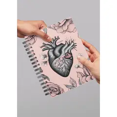 GENERICO - Cuaderno A5 80 hojas Cuadriculado Corazón