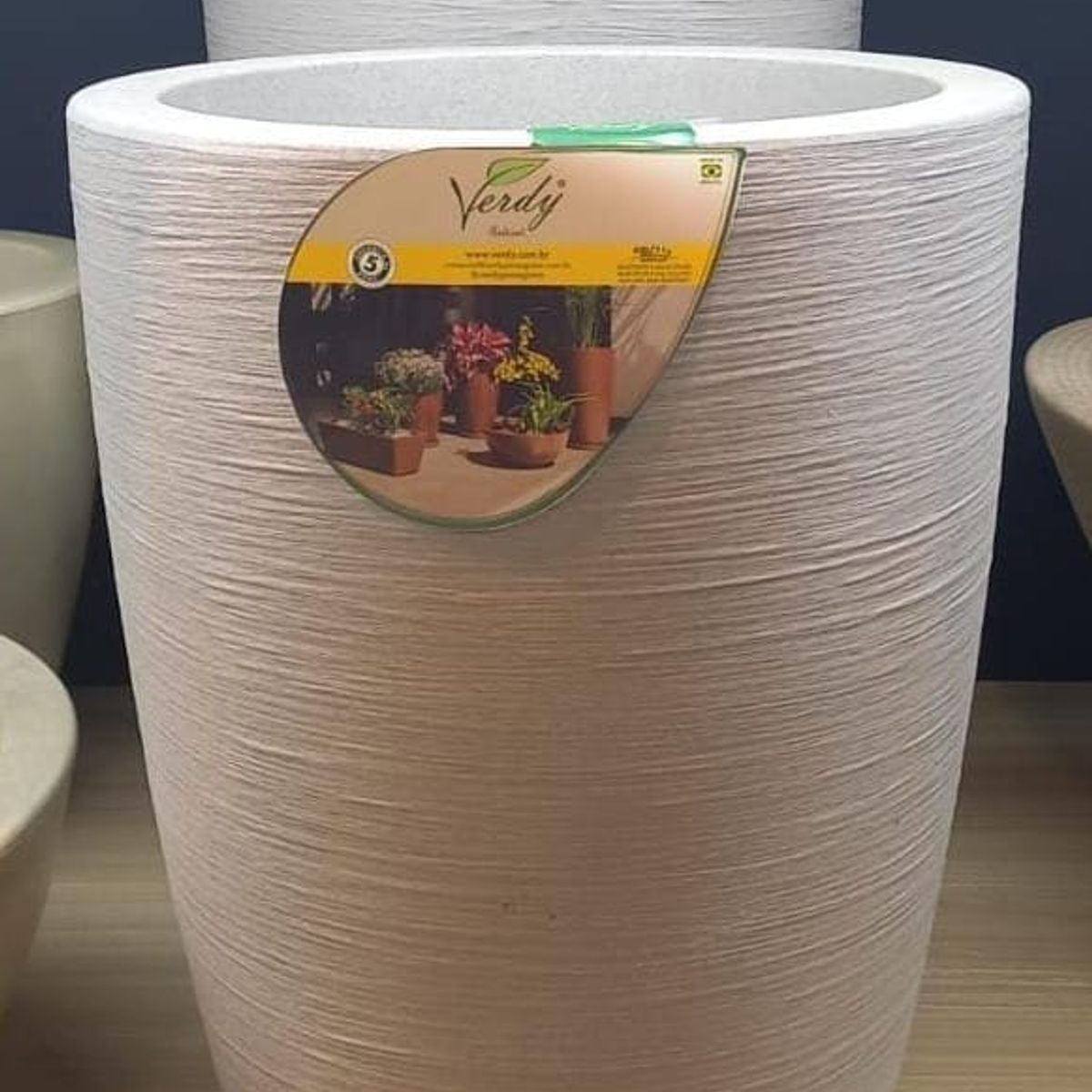 VERDY - Maceta Pantanal Rústico Beige 33x65cms Efecto Piedra Con Plato