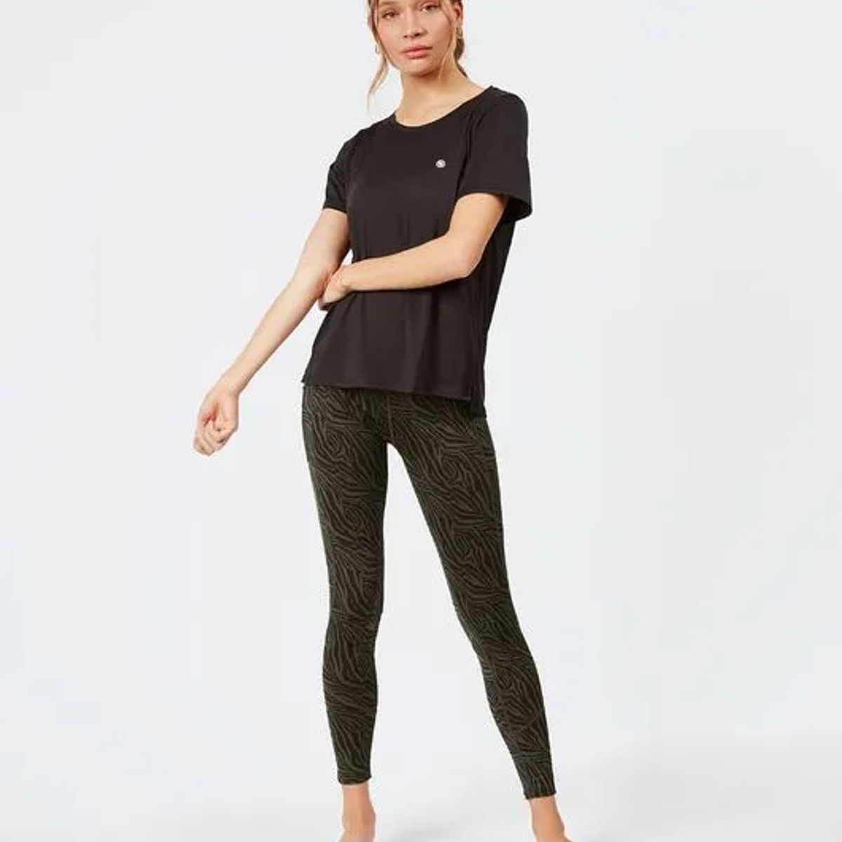 LOUNGE - Polera Deportiva Active Court LOUNGE