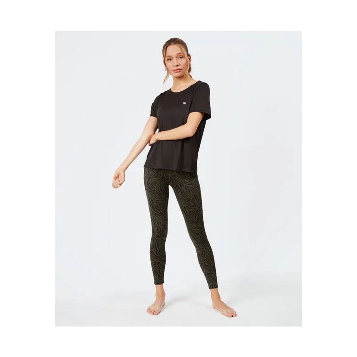 LOUNGE - Polera Deportiva Active Court LOUNGE