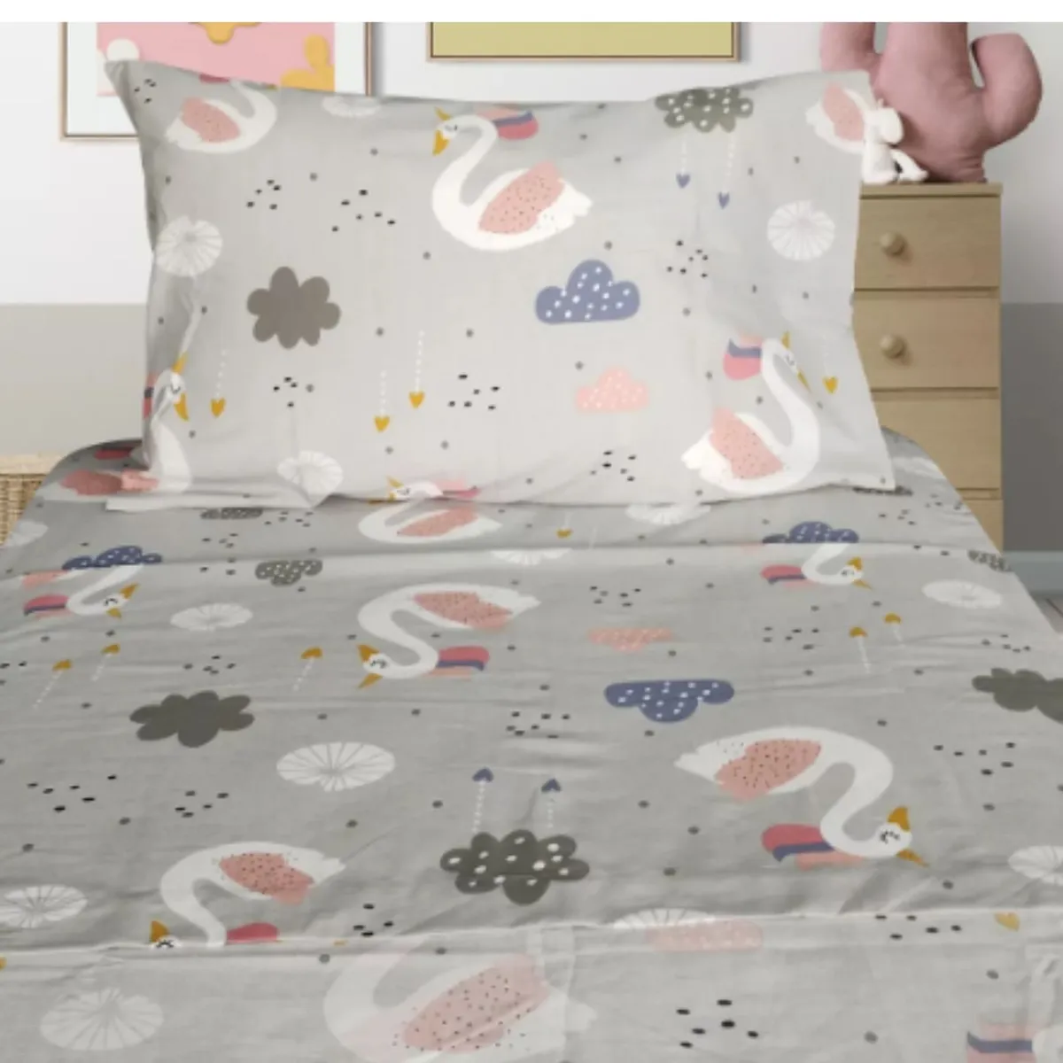 ILLUSIONS - Sabanas De 1.5 Plaza Infantil De 144 Hilos Marca Illusions Swan