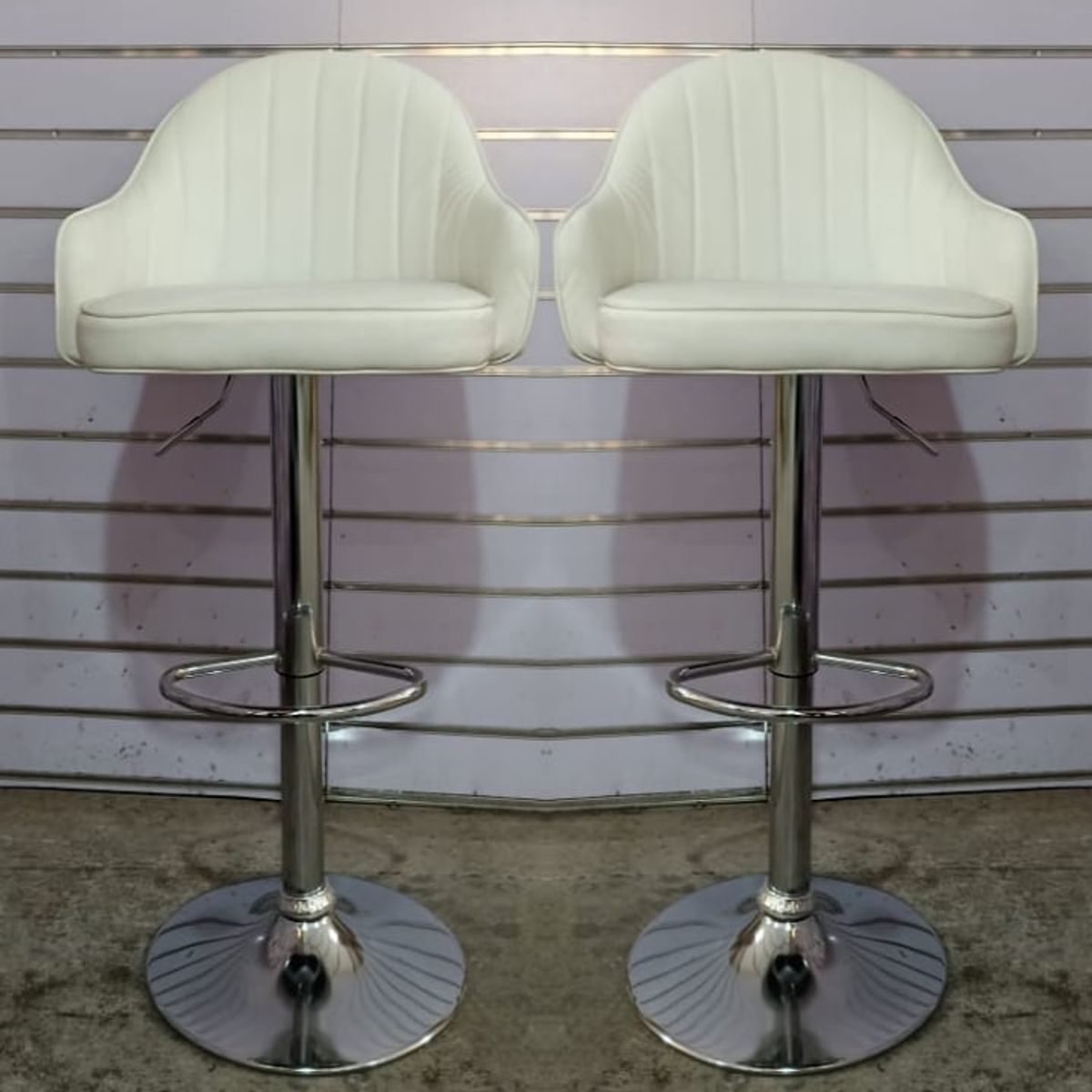 ARTIHOGAR - Pack  2 Sillas Bar  Nordic Ecocuero Color Blanco