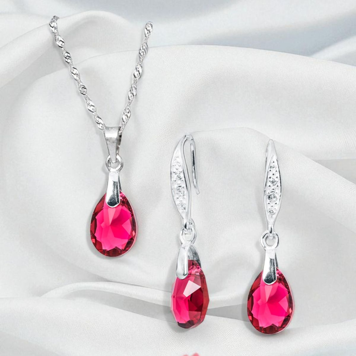 JOYAS MONTERO - Conjunto Milan Plata 925 creado con cristales de Swarovski® Scarlet