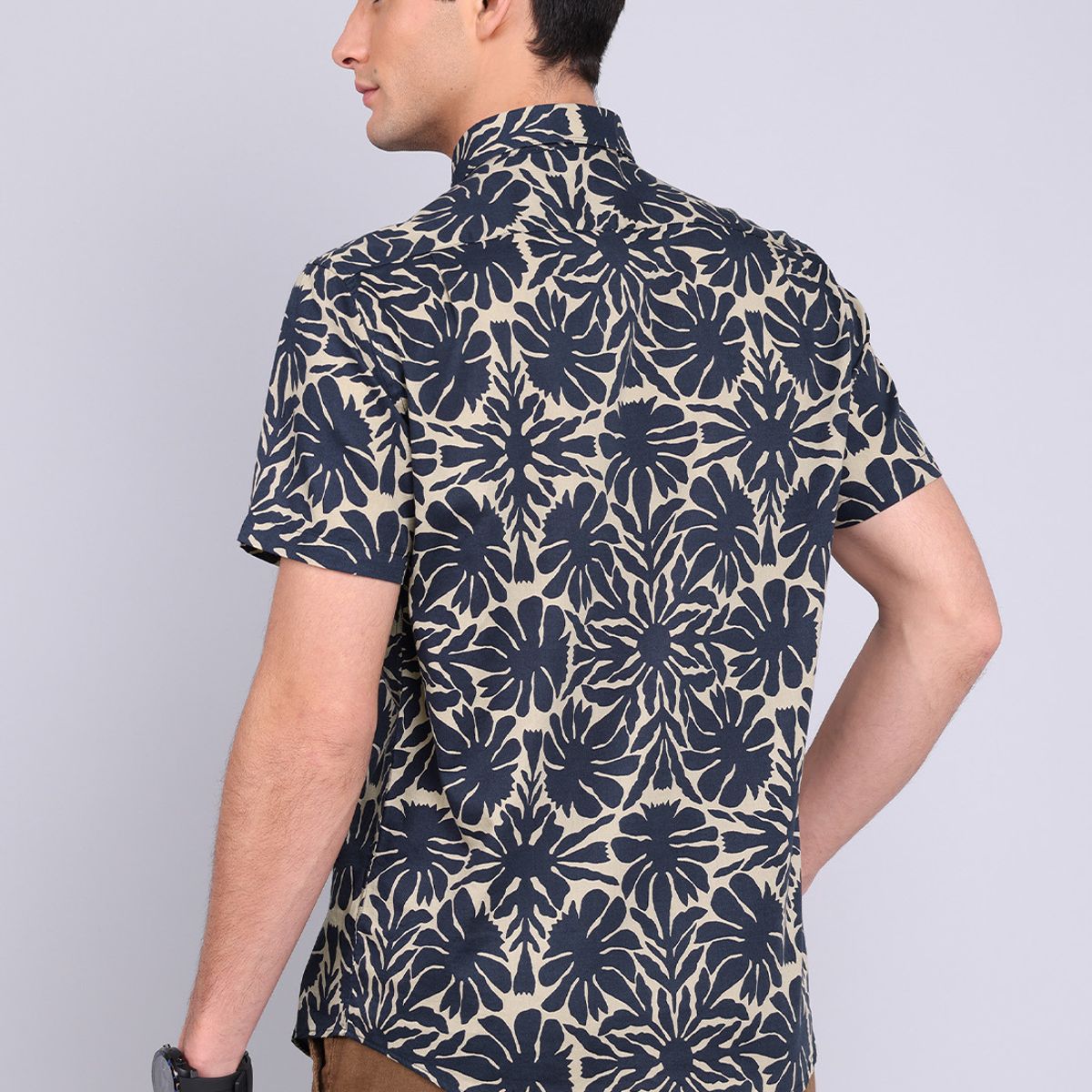 ARROW - Camisa Manga Corta Floreada Arrow ARROW