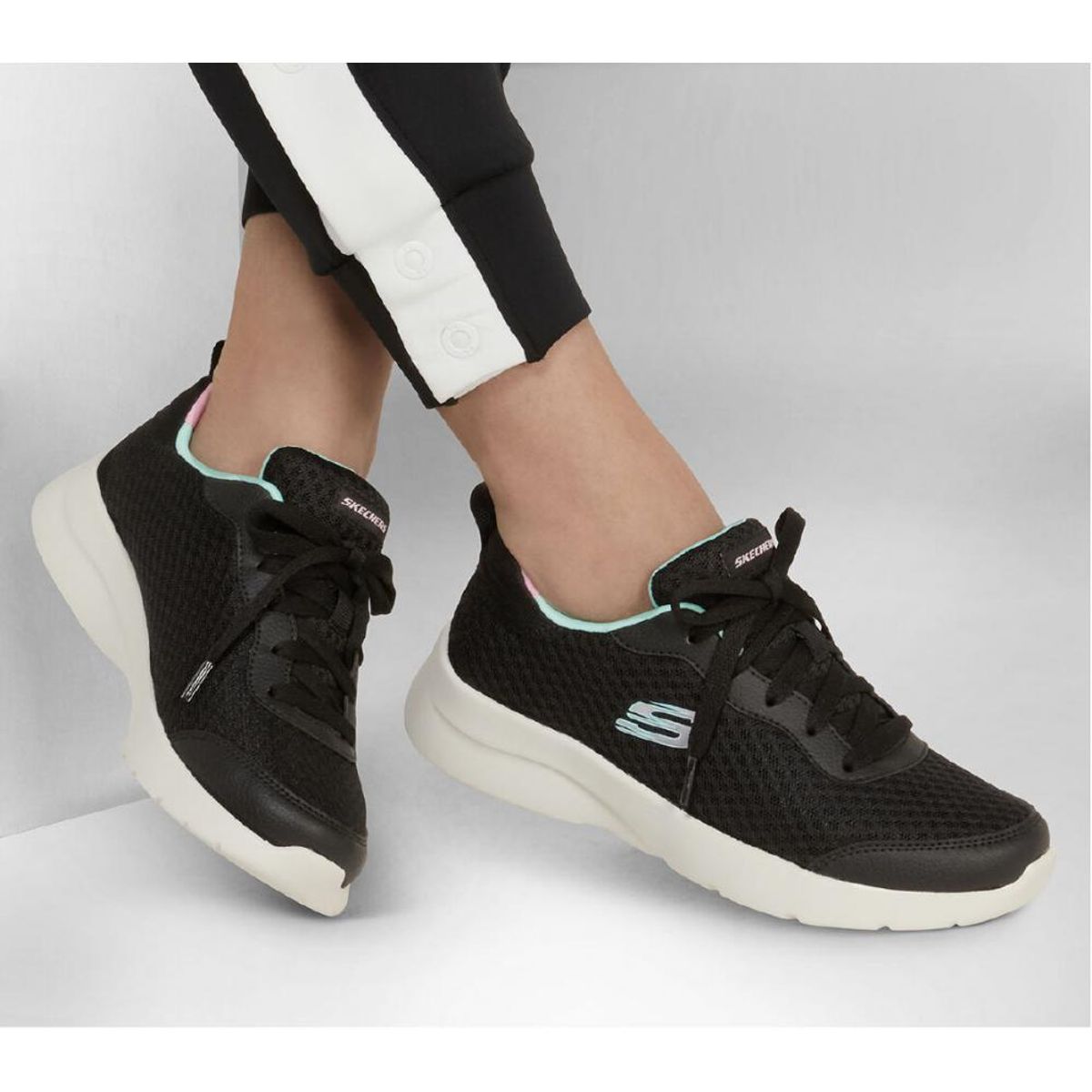 SKECHERS - Zapatilla Mujer Dynamight 2.0 Sweet Day Negro Skechers