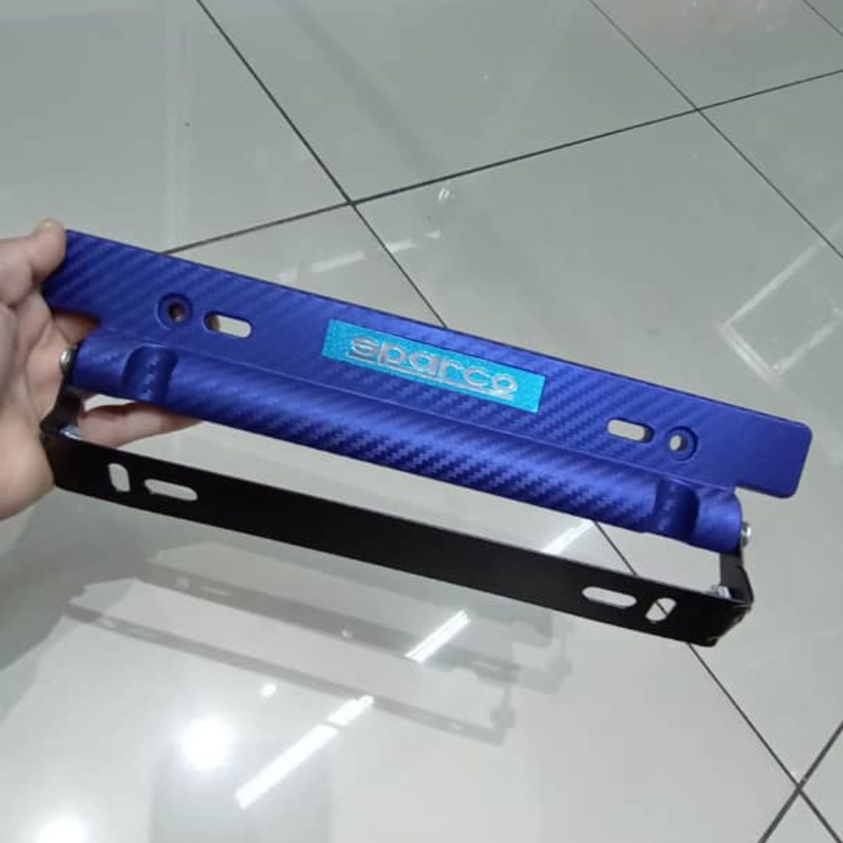 GENERICO - X1 Porta placa auto tipo fibra carbono azul sparco