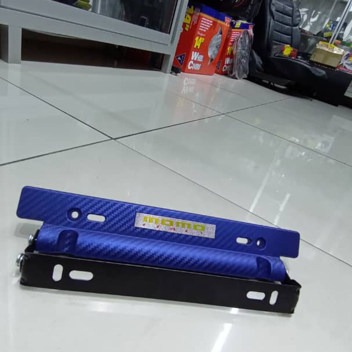 GENERICO - X1 Porta placa auto tipo fibra carbono azul momo