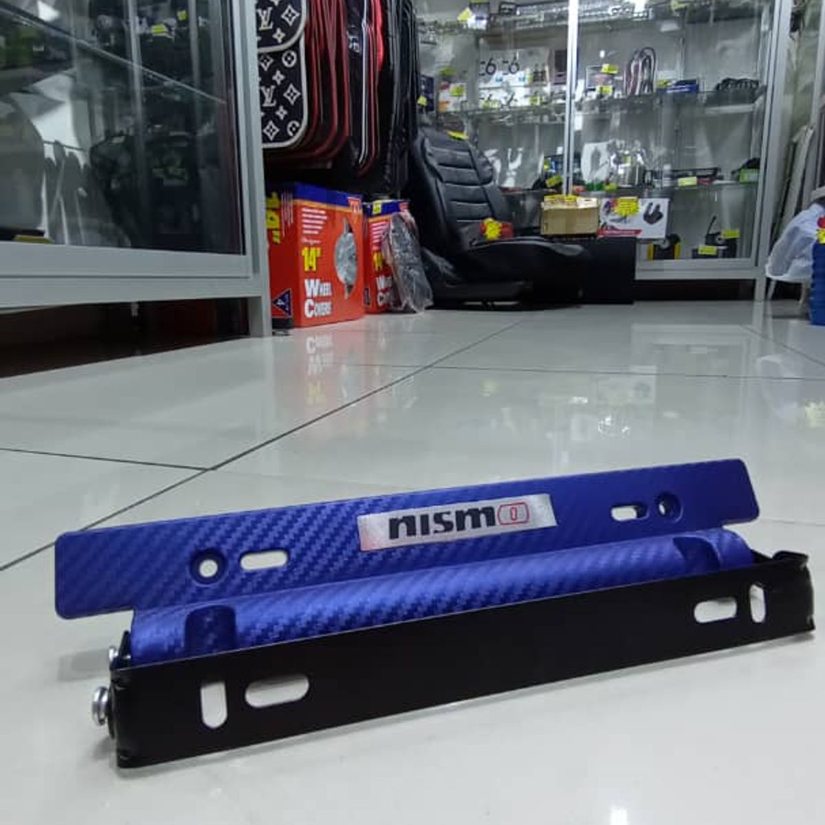 GENERICO - X1 Porta placa auto tipo fibra carbono azul nismo