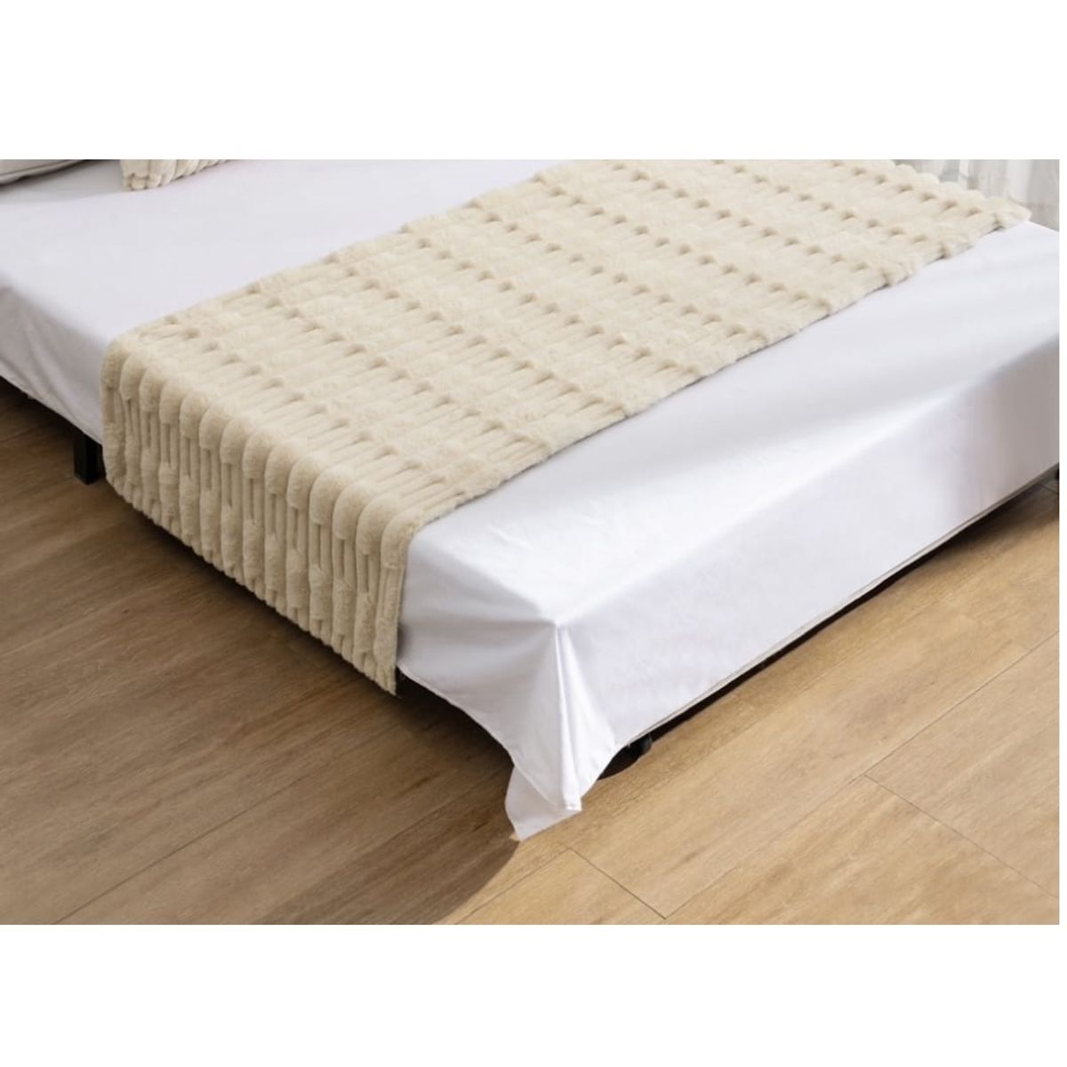 ANGELES DEL HOGAR - Piecera Peludas con diseño 2 plazas/King Beige