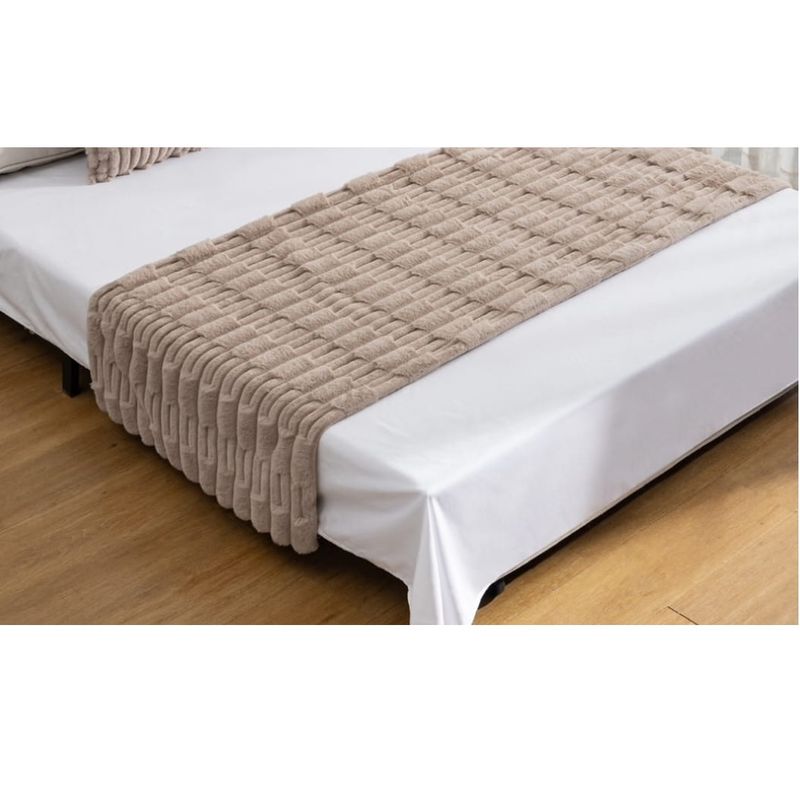 ANGELES DEL HOGAR - Piecera Peludas con diseño 2 plazas/King Beige