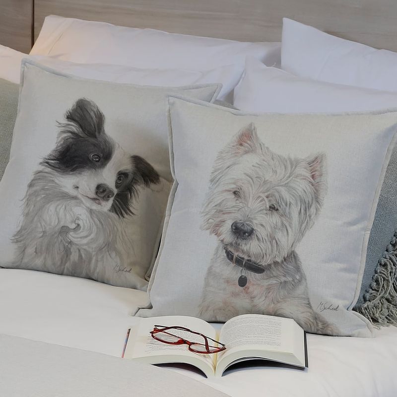 MARGARITA SCHEEL BY CASA ALVARINHO - Funda Cojín Westie 45x45