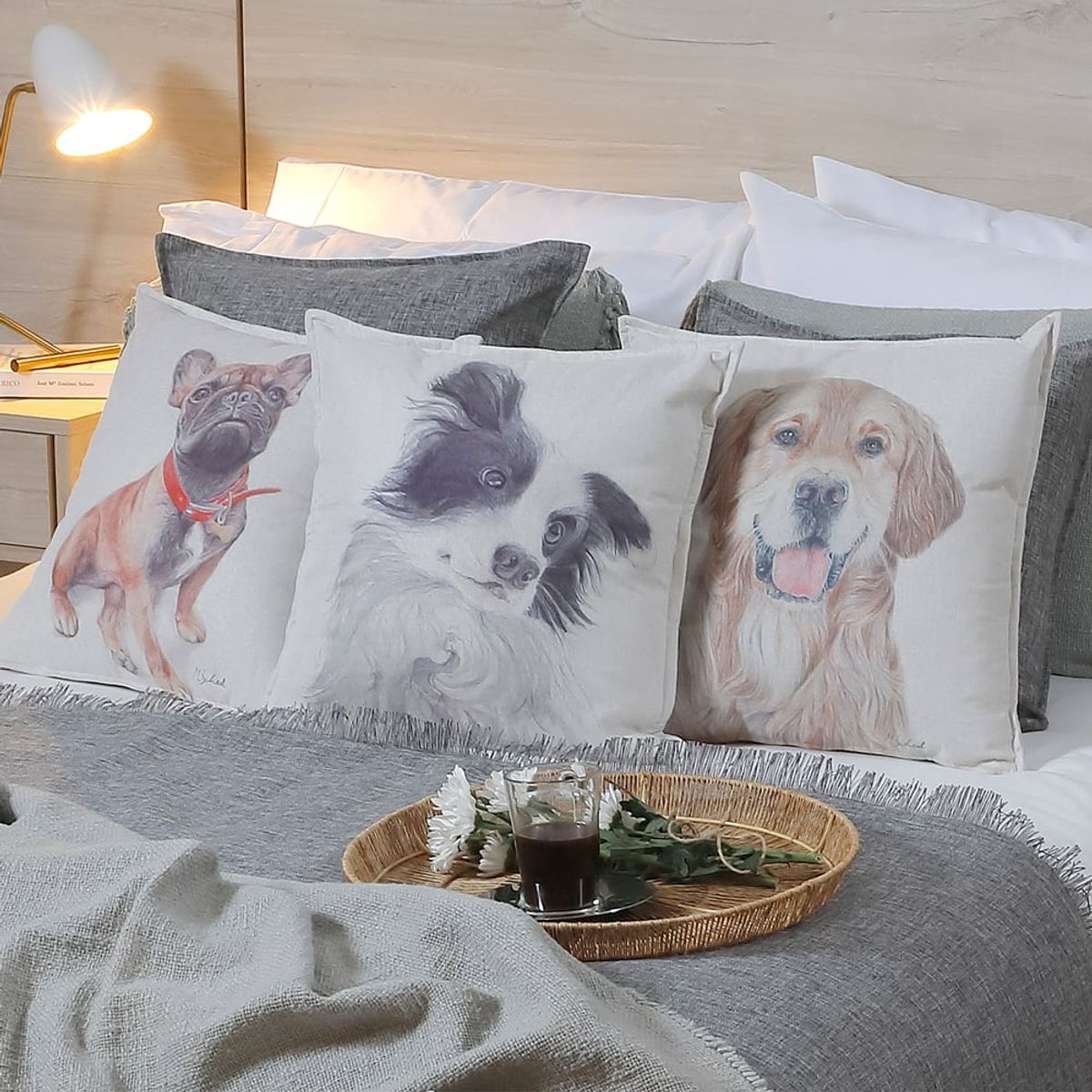 MARGARITA SCHEEL BY CASA ALVARINHO - Funda Cojín Golden Retriever 45x45