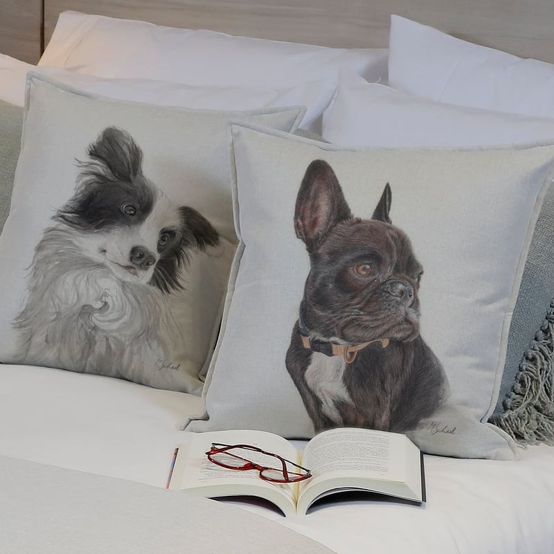 MARGARITA SCHEEL BY CASA ALVARINHO - Funda Cojín Lino Frenchie Negro 45x45