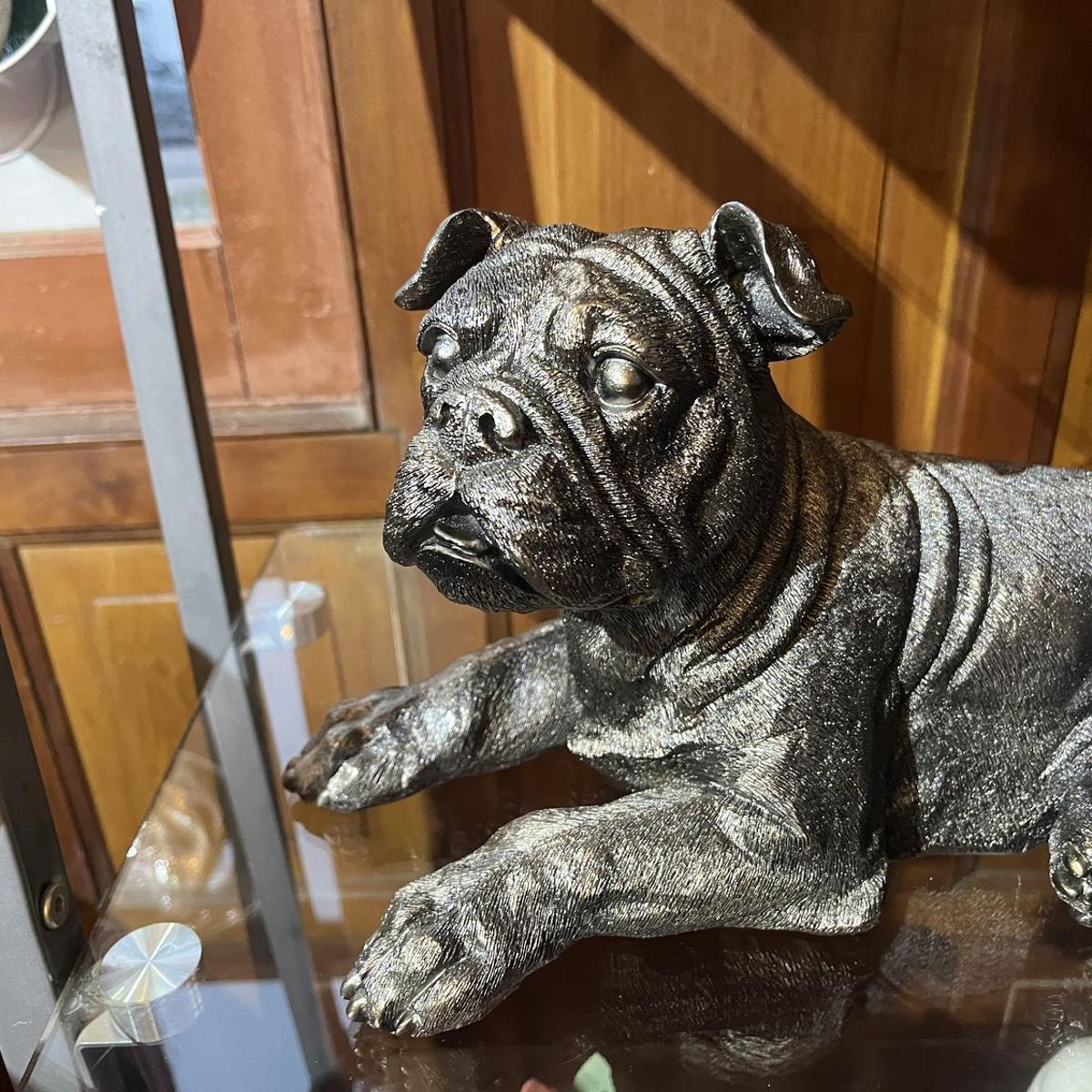 GENERICO - Escultura Perro Bull Dog 34 Cm