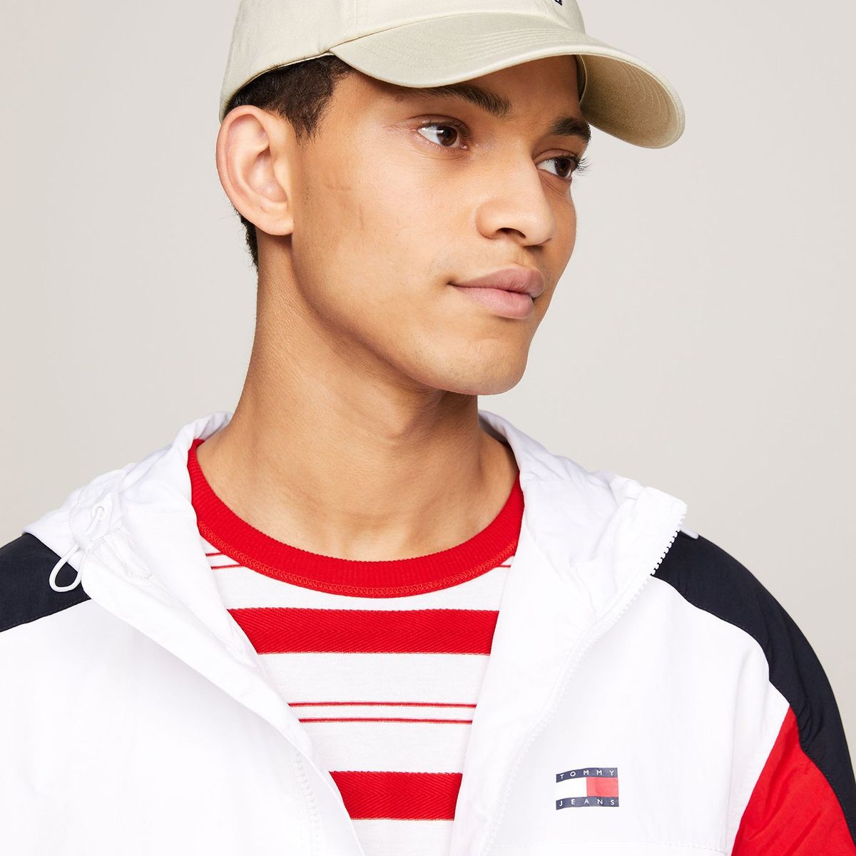 TOMMY HILFIGER - Jockey Heritage Con Parche Beige Tommy Jeans