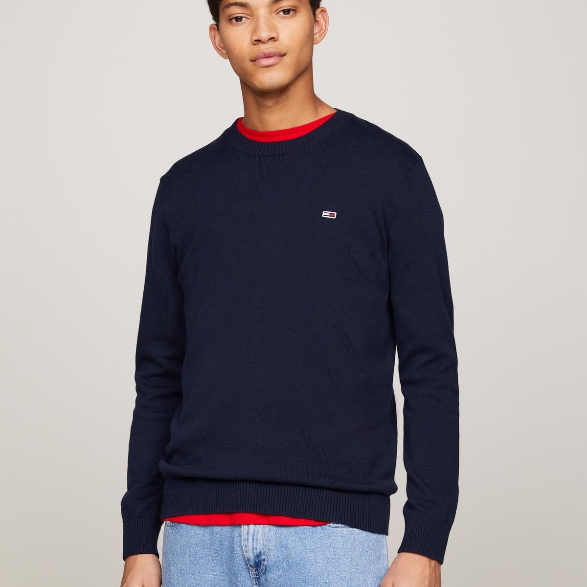 TOMMY HILFIGER - Sweater Essential Slim Fit Con Parche Azul Tommy Jeans
