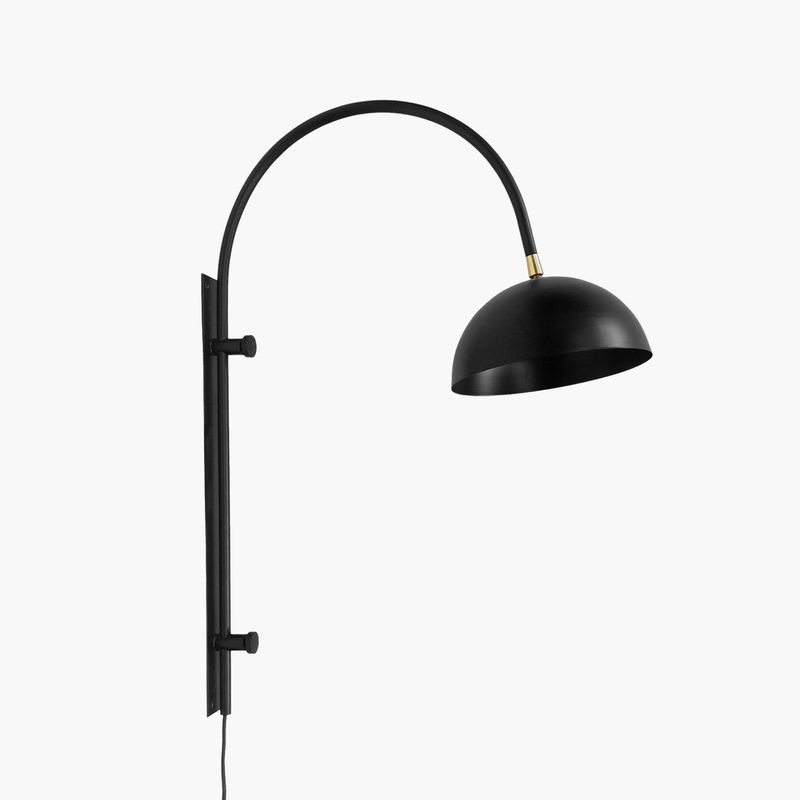 FORM DESIGN - Lámpara de Pared Bogen Negro Form