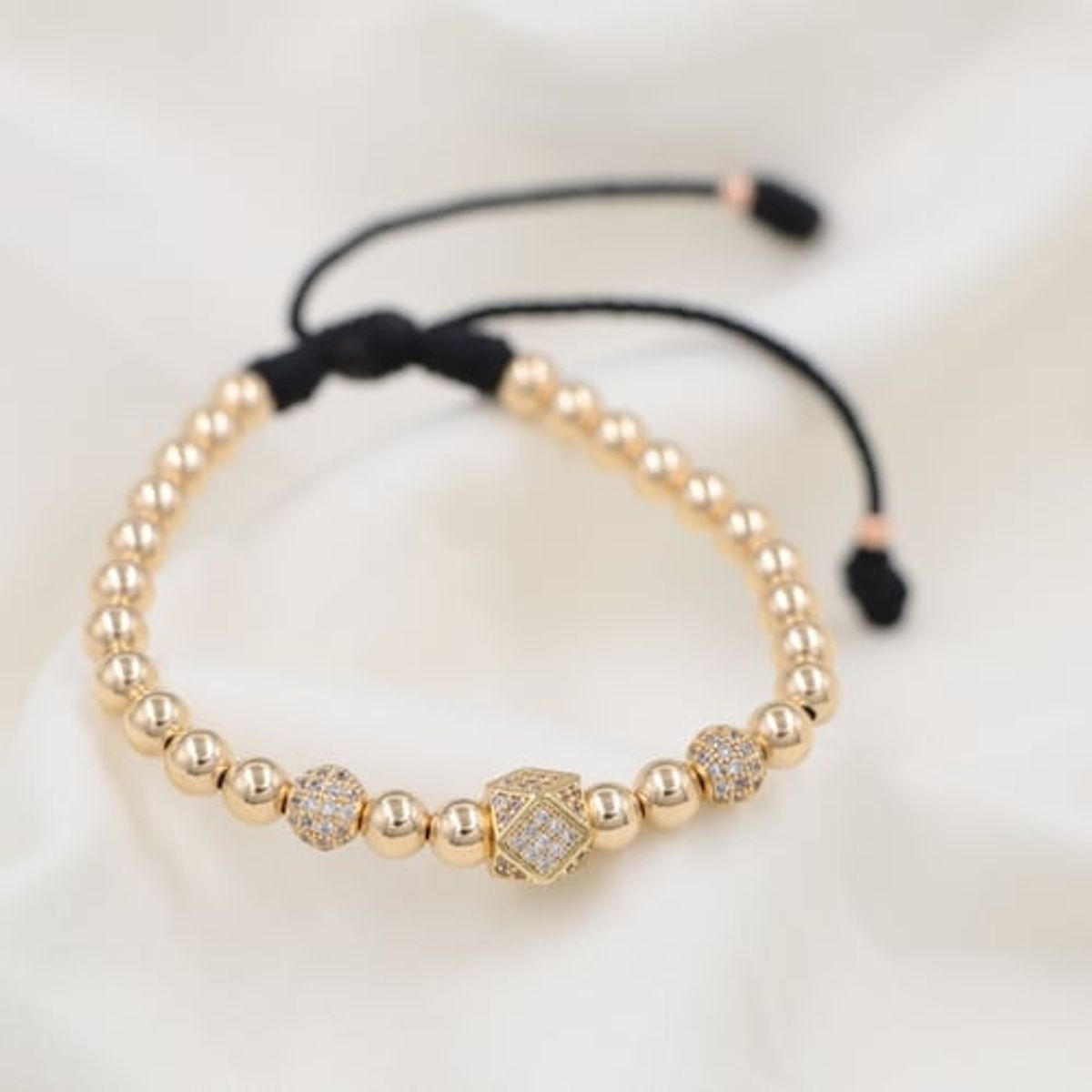 GENERICO - Brazalete con Hexágono Circonias Oro Laminado 18k