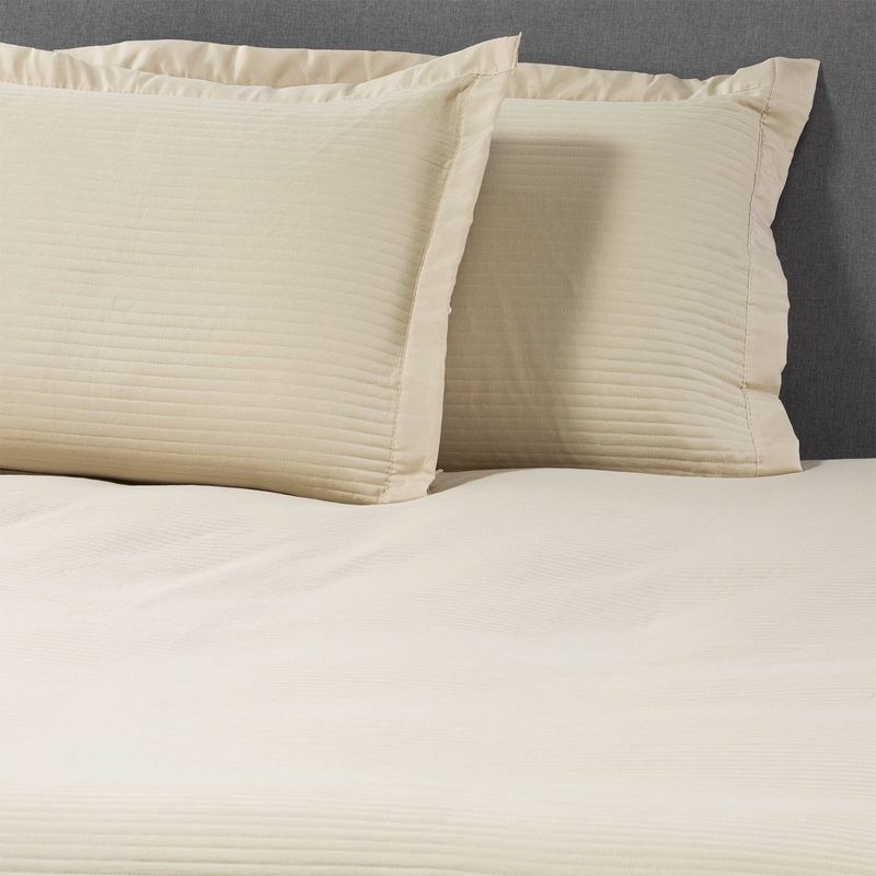 ZAHR - CUBRECAMA PREWASH LISO CREMA 2 PLAZAS