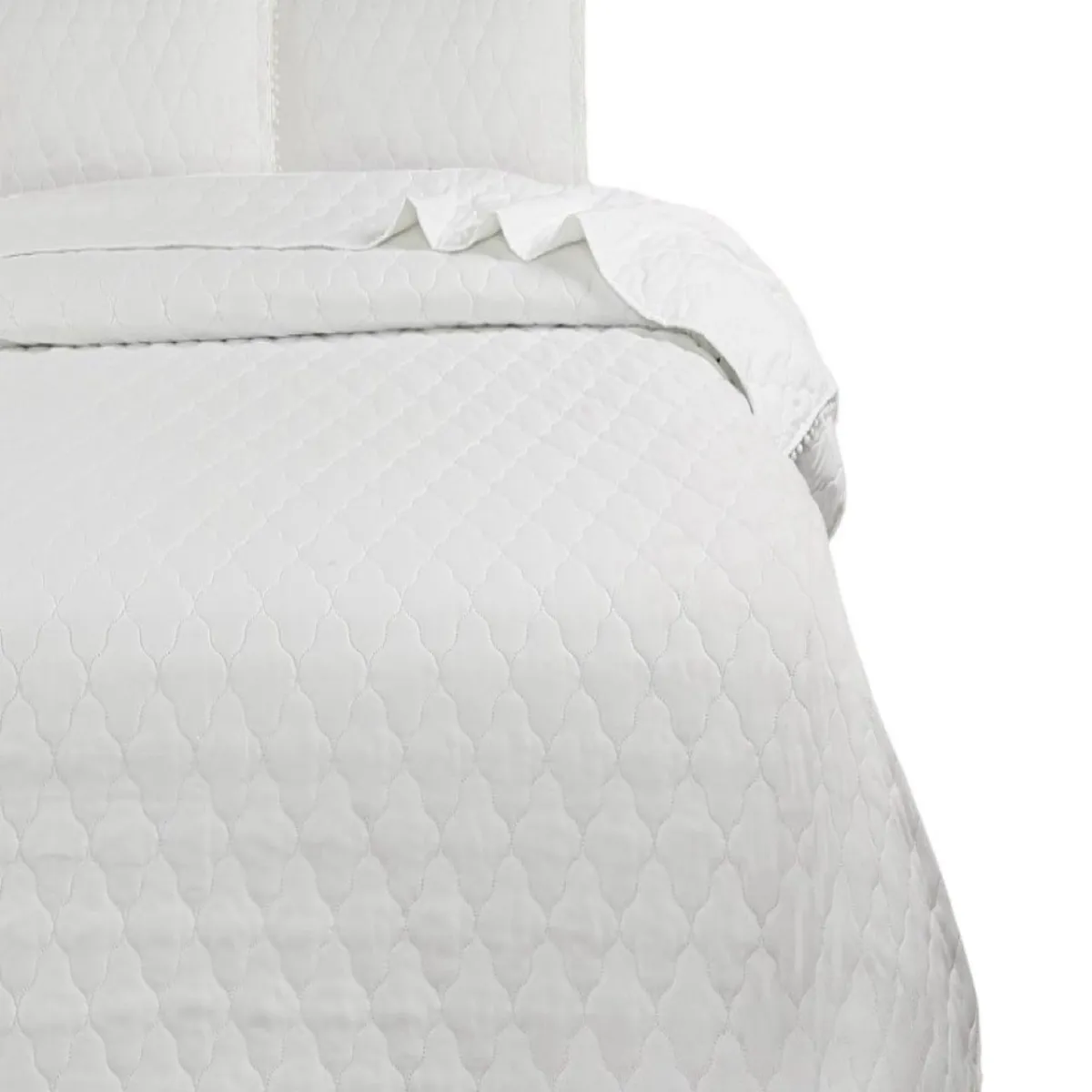 GENERICO - Quilt - Cubrecama Plaza y Media con Pompones B7