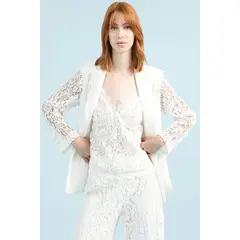 LIOLA - Blazer Entallado Encaje, Crudo