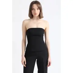 LIOLA - Top Strapless Barbas, Negro
