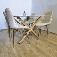 Comedor Medlock Vidrio 140x90 cm + 4 Sillas Capitonne Top Beige