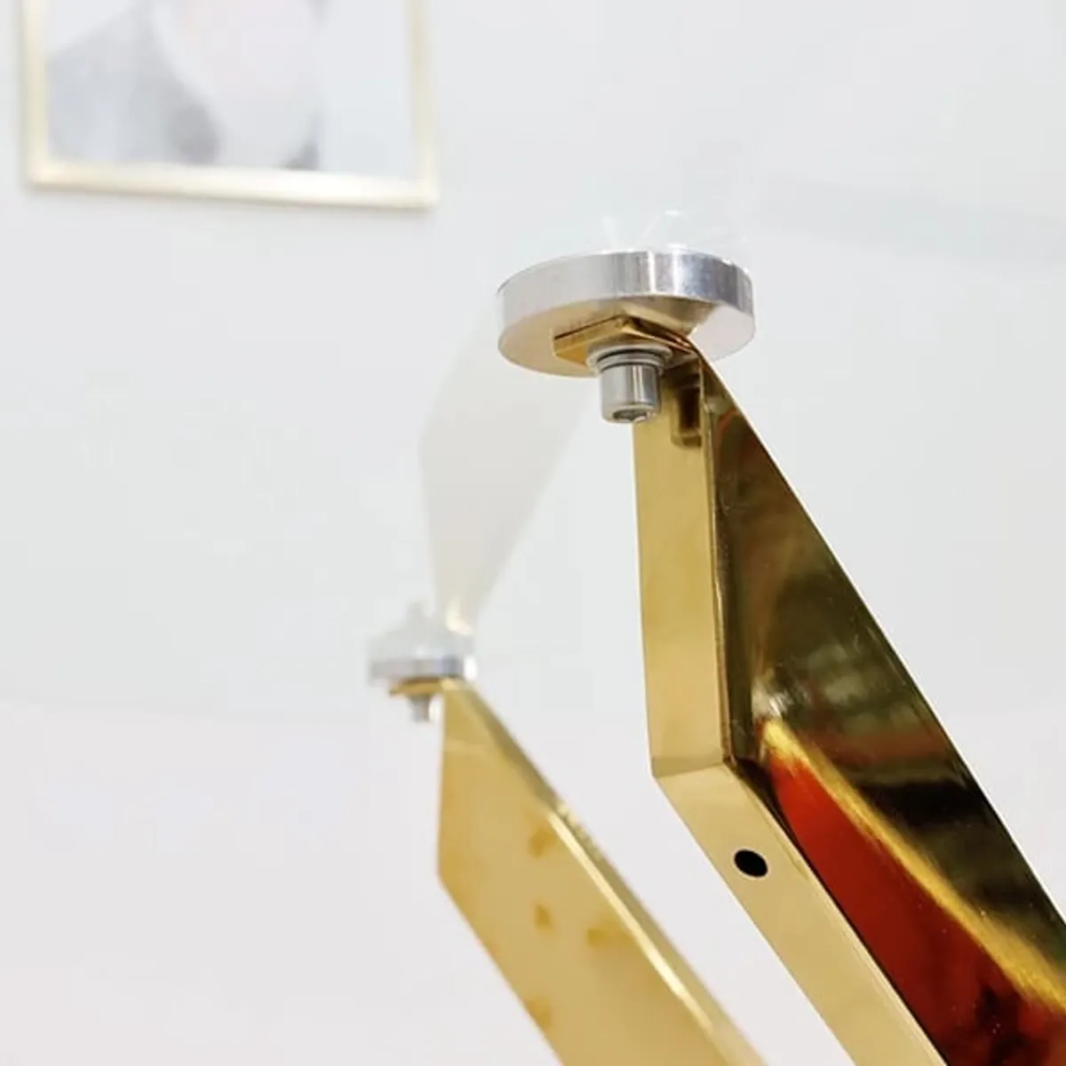 CORI CORI - Mesa de Comedor Dubai Gold 120cms