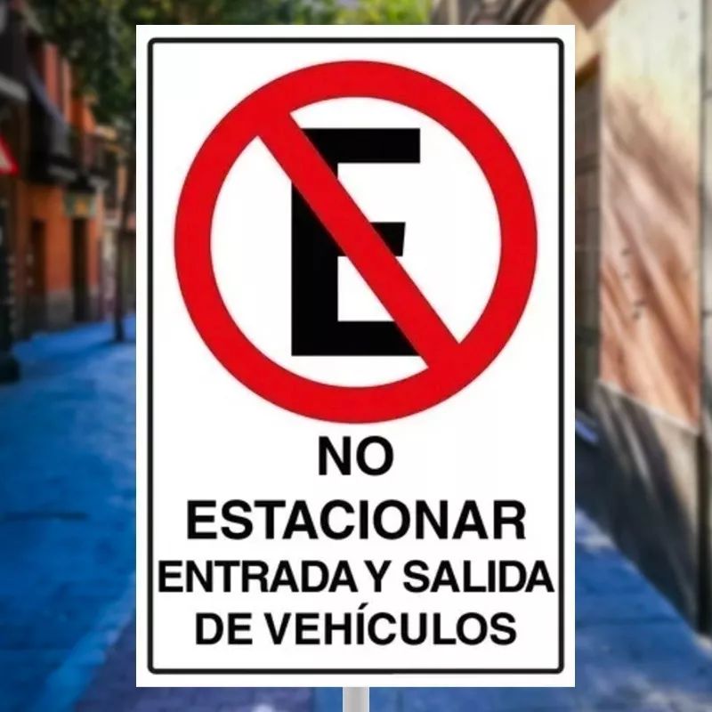 GENERICO - No Estacionar Entrada Y Salida De Vehículos 60x40cm Metálico