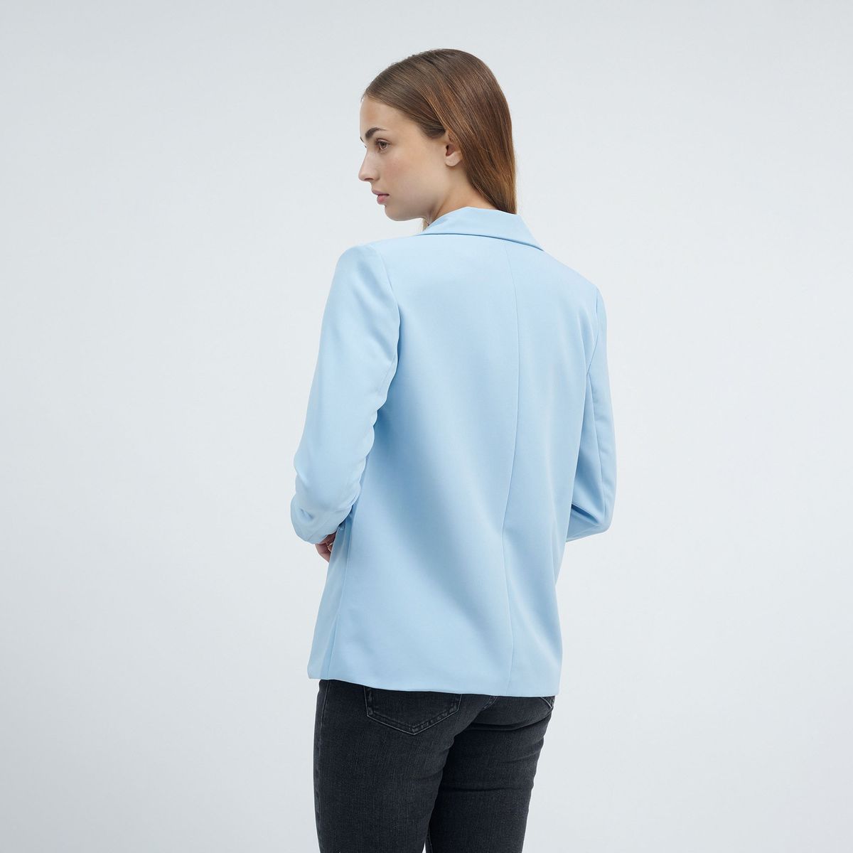 GUINDA - Blazer Oversize con Botonadura Dorada Tailor Guinda