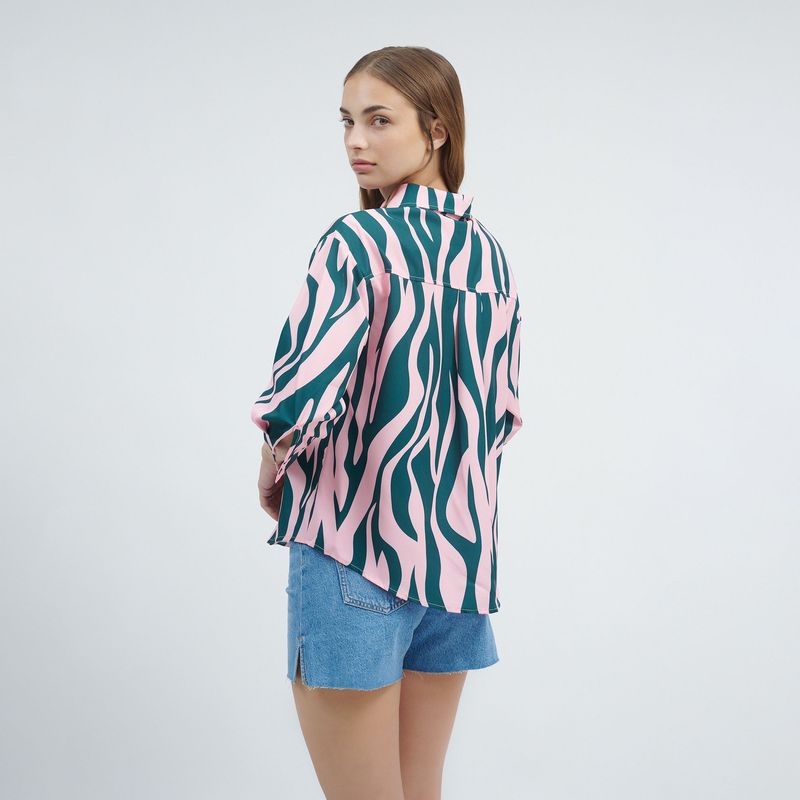 GUINDA - Blusa con Botones y Cuello Camiser Hands - GUINDA