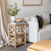 Mesa lateral Arges Natural Amoblé