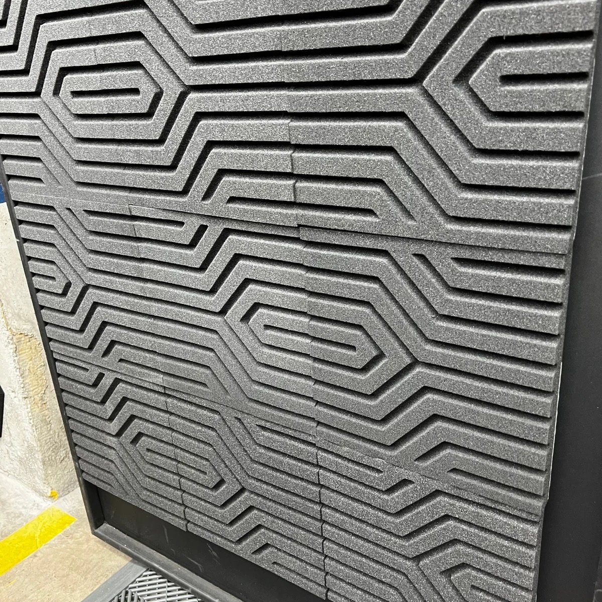 TROPIKA - Pack X12 Espuma Panel Acústico Lineal AutoAdhesivo Negro