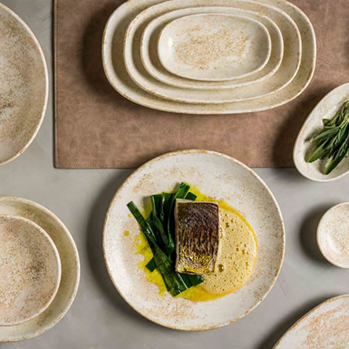 BONNA - Plato Porcelana Bajo 21 cm Nacrous Set 6 Pcs