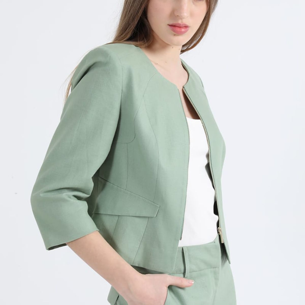 LIOLA - Chaqueta Entallada Lino Algodón, Verde Liola