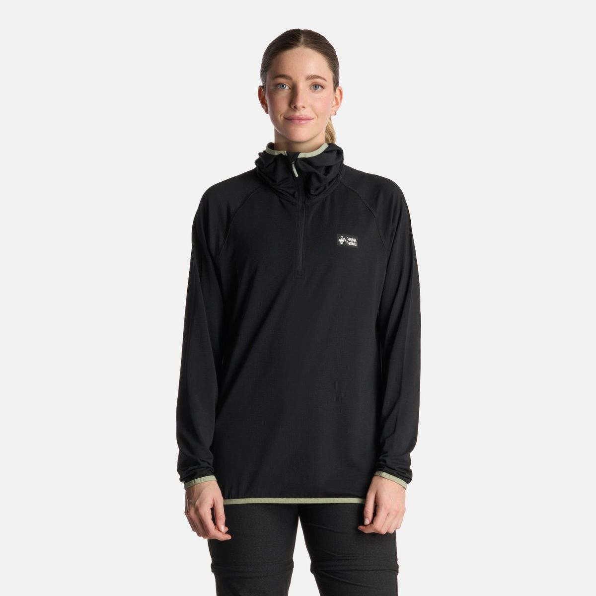 HAKA HONU - Polerón Mujer Taina Pro Negro Haka Honu