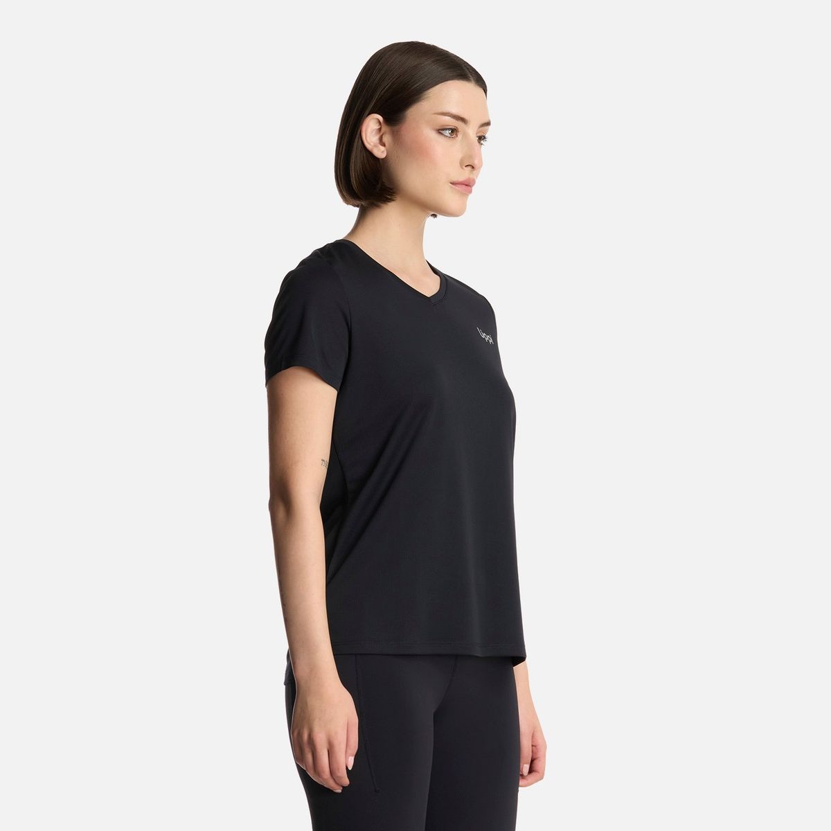 LIPPI - Polera Mujer Core V-Neck Q-Dry T-Shirt Negro Lippi