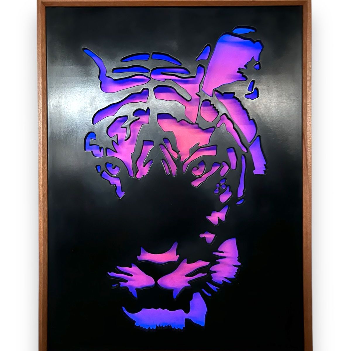 GENERICO - Cuadro retroiluminado modelo Tigre