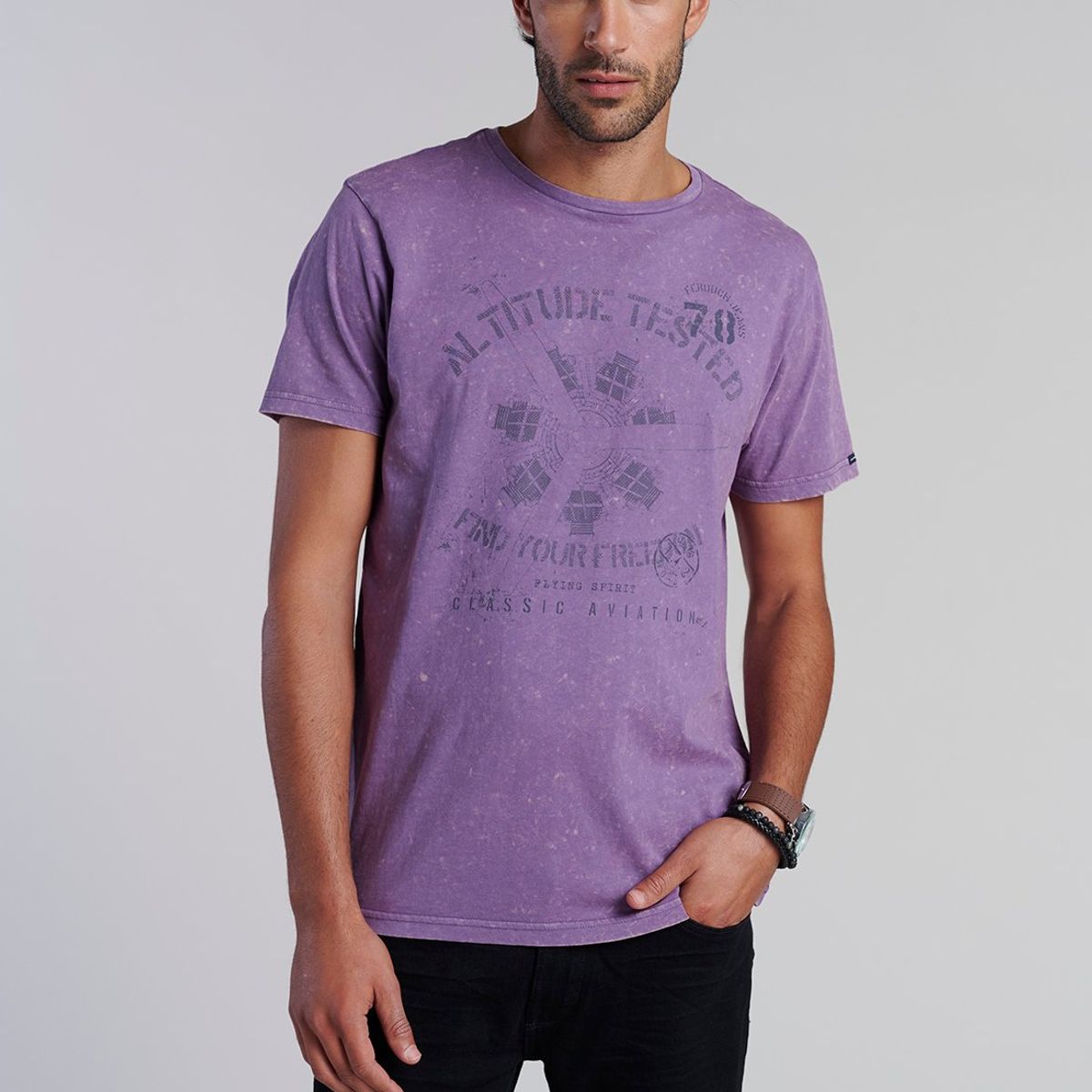 FEROUCH - Polera Proceso Blane Morado Ferouch