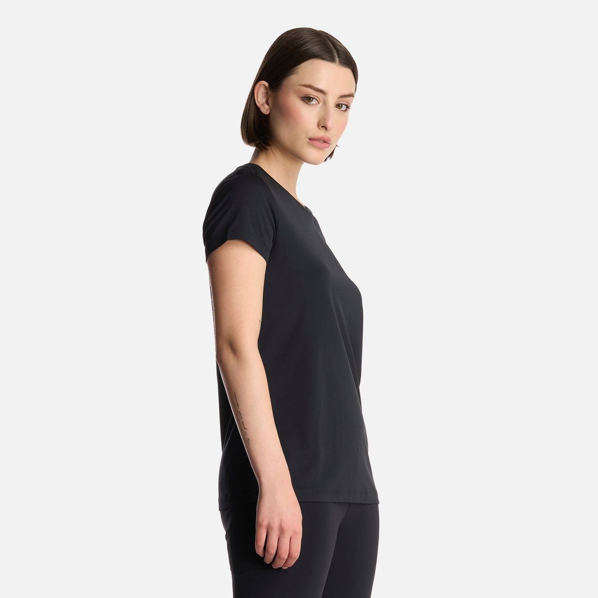 LIPPI - Polera Mujer Core Q-Dry T-Shirt Negro Lippi