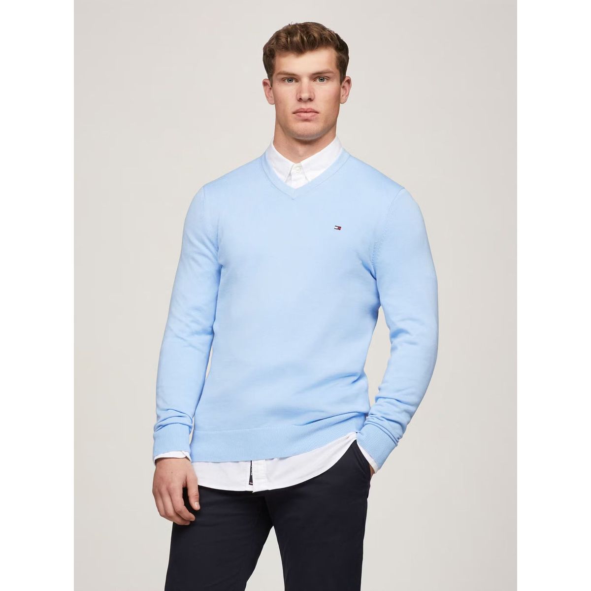 TOMMY HILFIGER - Sweater Básico Signature V-Neck Celeste Tommy Hilfiger