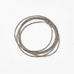 AMKALE - Pulsera Mostacilla de Plata 92cm