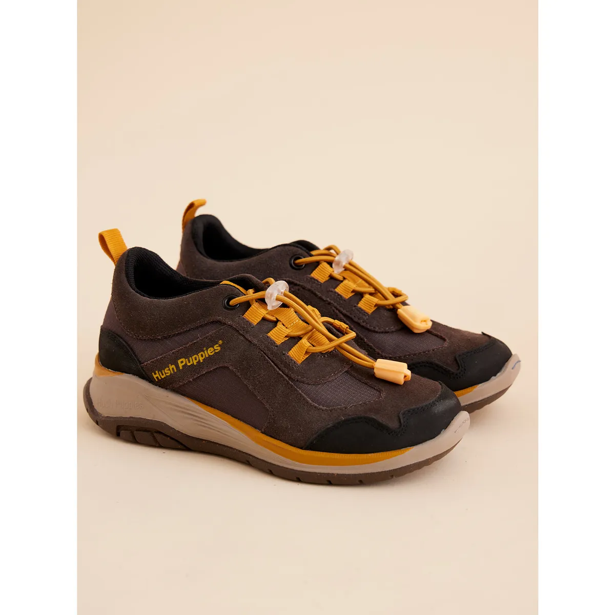 HUSH PUPPIES - Zapatilla Cuero Negra Niño Fastland (36-40) HUSH PUPPIES