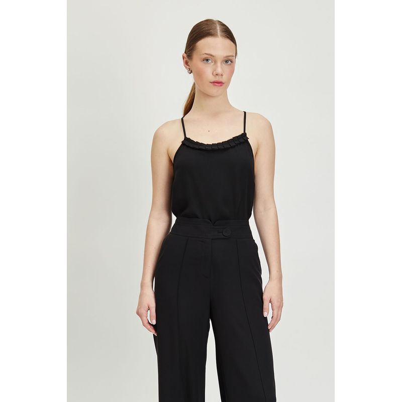 IO - Blusa Lisa Negro iO