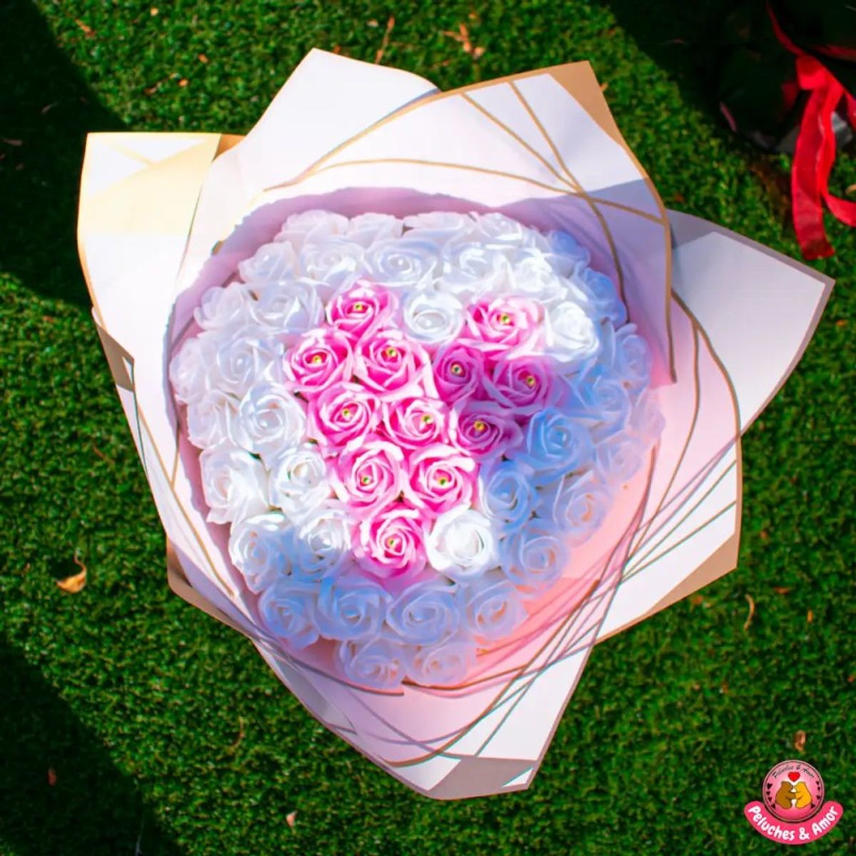 GENERICO - Ramo de 50 Rosas Eternas Corazón Palo Rosa