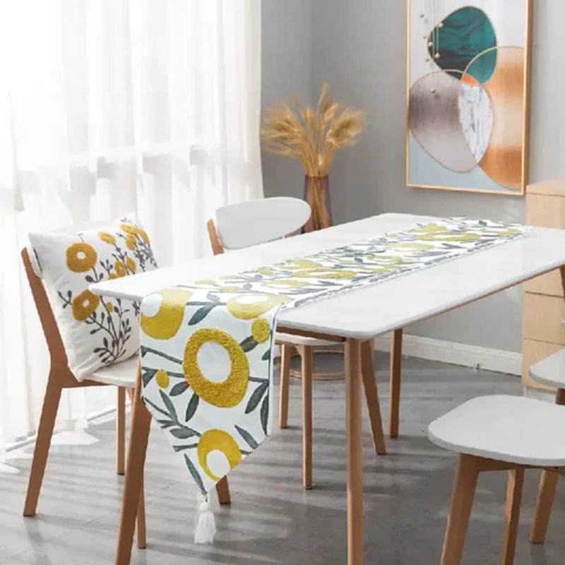 ANGELES DEL HOGAR - Camino de Mesa Bordado 37x180cm Flor Redonda